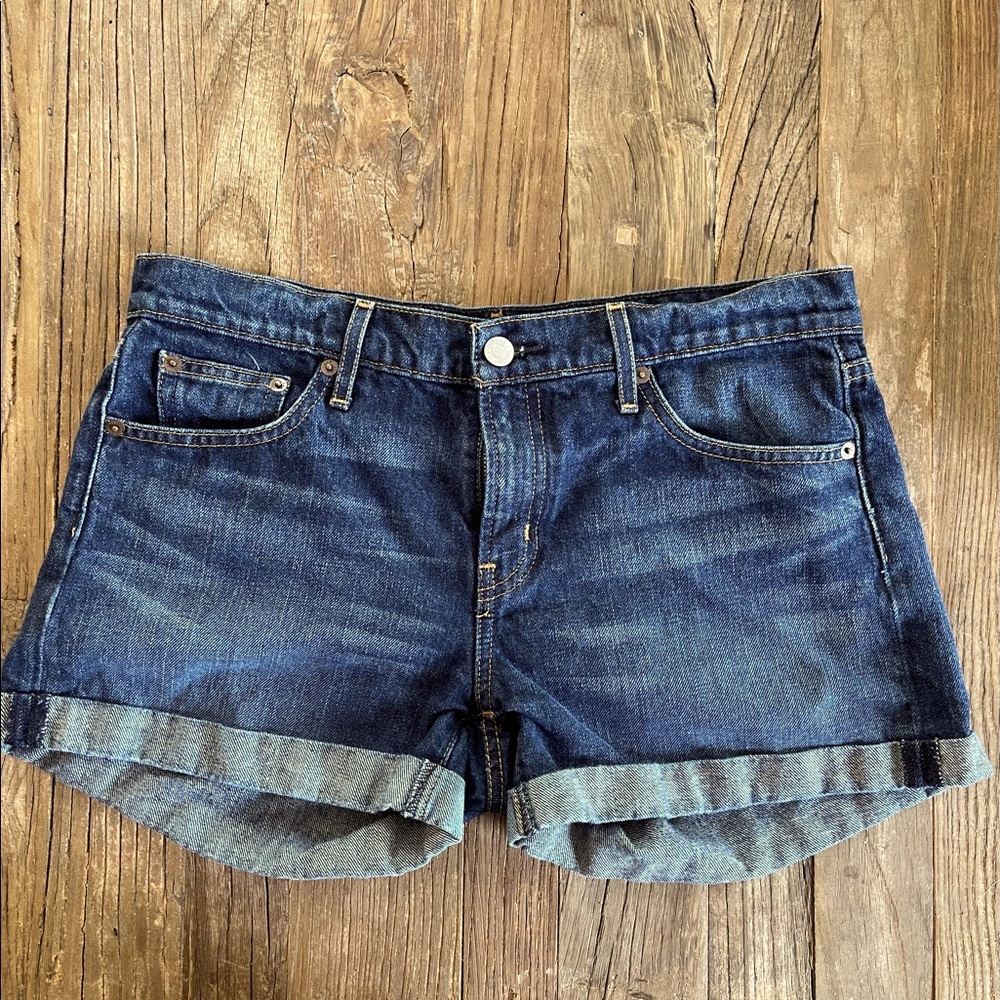 Classic Gap Jean Shorts Size 27